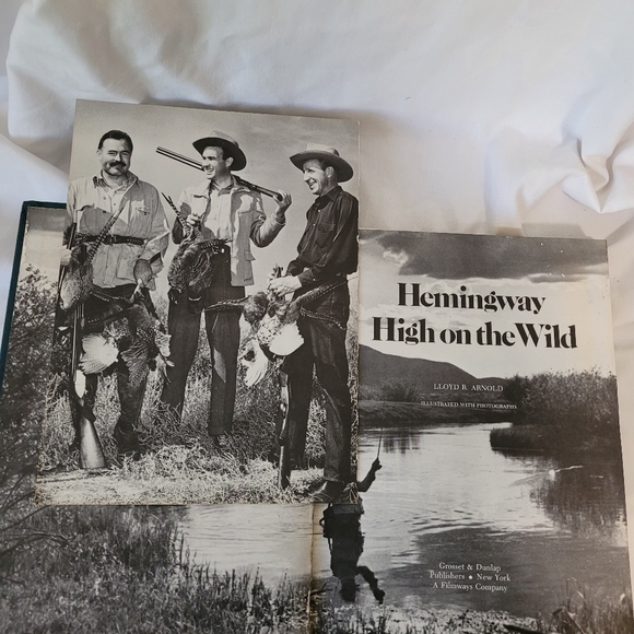 High On The Wild With Hemingway, Lloyd Arnold, 1968 - Picture 3 of 13